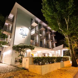 hotel-belmar-riccione.riccione-hotels.org/